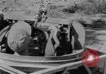 Standbild American Gunners Guadalcanal Salomonen, 1943, aus Sekunde 13 historischem Filmmaterial Videoclip 65675076650