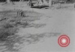 Standbild American Gunners Guadalcanal Salomonen, 1943, aus Sekunde 26 historischem Filmmaterial Videoclip 65675076650
