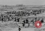 Standbild chinesische Arbeitskräfte China, 1943, aus Sekunde 8 historischem Filmmaterial Videoclip 65675076651