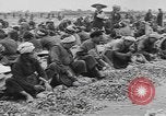 Standbild chinesische Arbeitskräfte China, 1943, aus Sekunde 15 historischem Filmmaterial Videoclip 65675076651