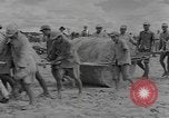 Standbild chinesische Arbeitskräfte China, 1943, aus Sekunde 40 historischem Filmmaterial Videoclip 65675076651