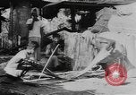 Standbild Bambus Container Birma, 1943, aus Sekunde 27 historischem Filmmaterial Videoclip 65675076652