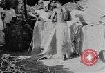 Standbild Bambus Container Birma, 1943, aus Sekunde 34 historischem Filmmaterial Videoclip 65675076652