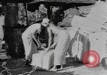 Standbild Bambus Container Birma, 1943, aus Sekunde 40 historischem Filmmaterial Videoclip 65675076652