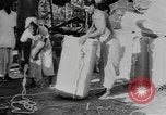 Standbild Bambus Container Birma, 1943, aus Sekunde 46 historischem Filmmaterial Videoclip 65675076652