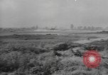 Standbild Bambus Container Birma, 1943, aus Sekunde 58 historischem Filmmaterial Videoclip 65675076652