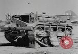 Standbild tug Fahrzeug Indien, 1943, aus Sekunde 11 historischem Filmmaterial Videoclip 65675076653