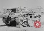 Standbild tug Fahrzeug Indien, 1943, aus Sekunde 12 historischem Filmmaterial Videoclip 65675076653