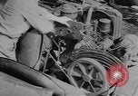 Standbild tug Fahrzeug Indien, 1943, aus Sekunde 32 historischem Filmmaterial Videoclip 65675076653
