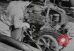 Standbild tug Fahrzeug Indien, 1943, aus Sekunde 38 historischem Filmmaterial Videoclip 65675076653