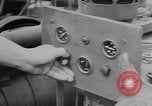 Standbild tug Fahrzeug Indien, 1943, aus Sekunde 45 historischem Filmmaterial Videoclip 65675076653