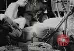 Standbild Schiff retten Indien, 1943, aus Sekunde 33 historischem Filmmaterial Videoclip 65675076654