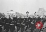 Image Police militaire des Etats-Unis Paris France, 1944, de la seconde 15 séquences d'archives historiques vidéo 65675076659