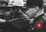 Image Police militaire des Etats-Unis Paris France, 1944, de la seconde 34 séquences d'archives historiques vidéo 65675076659