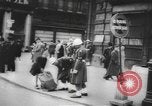 Image Police militaire des Etats-Unis Paris France, 1944, de la seconde 58 séquences d'archives historiques vidéo 65675076659