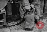 Standbild Mess Kit Reklamation Aktivitäten Zweiten Weltkrieg Europäische Theater, 1945, aus Sekunde 25 historischem Filmmaterial Videoclip 65675076670