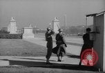 Standbild USA Guard Arlington Virginia USA, 1942, aus Sekunde 16 historischem Filmmaterial Videoclip 65675076677