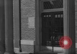 Standbild Selective Service Gebäude Washington DC USA, 1942, aus Sekunde 18 historischem Filmmaterial Videoclip 65675076680