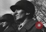 Standbild Präsident Roosevelt Adressen US Army wachen Washington DC USA, 1943, aus Sekunde 49 historischem Filmmaterial Videoclip 65675076687