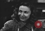 Standbild American Theatre Wing Stage Door Canteen in Washington DC Washington DC USA, 1943, aus Sekunde 24 historischem Filmmaterial Videoclip 65675076688
