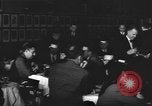 Standbild American Theatre Wing Stage Door Canteen in Washington DC Washington DC USA, 1943, aus Sekunde 54 historischem Filmmaterial Videoclip 65675076688