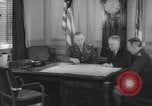 Image Chef du Personnel Bureau United States USA, 1942, de la seconde 22 séquences d'archives historiques vidéo 65675076693
