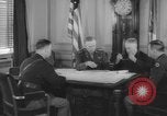 Image Chef du Personnel Bureau United States USA, 1942, de la seconde 36 séquences d'archives historiques vidéo 65675076693