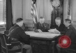 Image Chef du Personnel Bureau United States USA, 1942, de la seconde 44 séquences d'archives historiques vidéo 65675076693