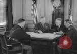 Image Chef du Personnel Bureau United States USA, 1942, de la seconde 51 séquences d'archives historiques vidéo 65675076693