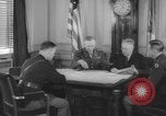 Image Chef du Personnel Bureau United States USA, 1942, de la seconde 57 séquences d'archives historiques vidéo 65675076693