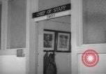 Image Chef du Personnel Bureau United States USA, 1942, de la seconde 7 séquences d'archives historiques vidéo 65675076694