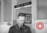 Image Chef du Personnel Bureau United States USA, 1942, de la seconde 13 séquences d'archives historiques vidéo 65675076694