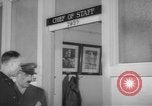 Image Chef du Personnel Bureau United States USA, 1942, de la seconde 16 séquences d'archives historiques vidéo 65675076694