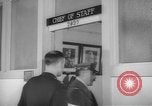 Image Chef du Personnel Bureau United States USA, 1942, de la seconde 17 séquences d'archives historiques vidéo 65675076694