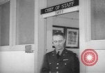 Image Chef du Personnel Bureau United States USA, 1942, de la seconde 30 séquences d'archives historiques vidéo 65675076694