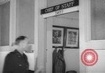 Image Chef du Personnel Bureau United States USA, 1942, de la seconde 34 séquences d'archives historiques vidéo 65675076694