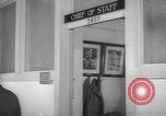 Image Chef du Personnel Bureau United States USA, 1942, de la seconde 36 séquences d'archives historiques vidéo 65675076694