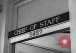 Image Chef du Personnel Bureau United States USA, 1942, de la seconde 48 séquences d'archives historiques vidéo 65675076694