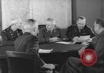 Standbild United States Army officers Washington DC USA, 1942, aus Sekunde 7 historischem Filmmaterial Videoclip 65675076695