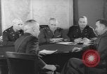 Standbild United States Army officers Washington DC USA, 1942, aus Sekunde 23 historischem Filmmaterial Videoclip 65675076695
