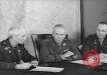 Standbild United States Army officers Washington DC USA, 1942, aus Sekunde 46 historischem Filmmaterial Videoclip 65675076695