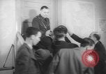 Immagine di Stanley J Grogan Washington DC USA, 1942, secondo 10 filmato di repertorio 65675076697