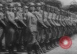 Image Otto Ernst Remer reviews les soldats allemands Berlin Allemagne, 1944, de la seconde 4 séquences d'archives historiques vidéo 65675076701