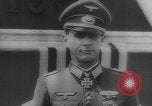 Image Otto Ernst Remer reviews les soldats allemands Berlin Allemagne, 1944, de la seconde 10 séquences d'archives historiques vidéo 65675076701