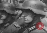 Image Otto Ernst Remer reviews les soldats allemands Berlin Allemagne, 1944, de la seconde 13 séquences d'archives historiques vidéo 65675076701