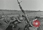 Standbild US-Truppen Feuer Anti Aircraft guns Frankreich, 1918, aus Sekunde 7 historischem Filmmaterial Videoclip 65675076715