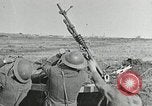 Standbild US-Truppen Feuer Anti Aircraft guns Frankreich, 1918, aus Sekunde 11 historischem Filmmaterial Videoclip 65675076715