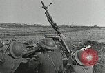 Standbild US-Truppen Feuer Anti Aircraft guns Frankreich, 1918, aus Sekunde 13 historischem Filmmaterial Videoclip 65675076715
