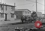 Standbild Geschirrspülen bei Ersten Weltkrieg Trainingslager United States USA, 1918, aus Sekunde 8 historischem Filmmaterial Videoclip 65675076733