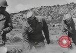 Standbild United States Soldaten United States USA, 1944, aus Sekunde 61 historischem Filmmaterial Videoclip 65675076735